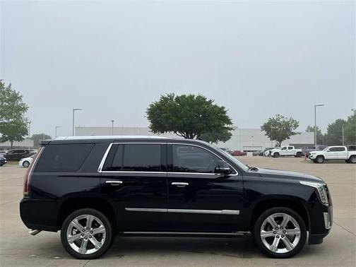 2019 Cadillac Escalade Platinum