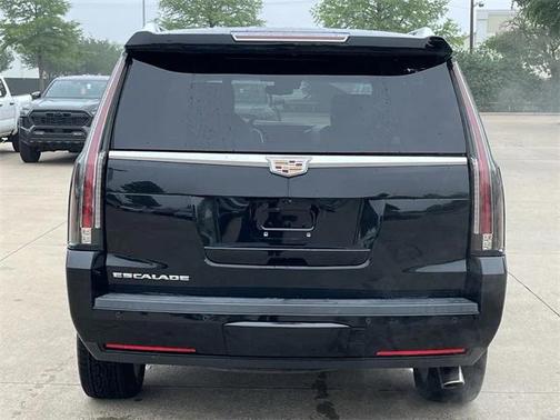 2019 Cadillac Escalade Platinum