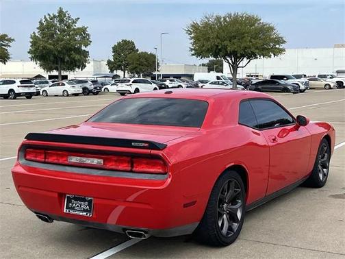 2010 Dodge Challenger SRT8