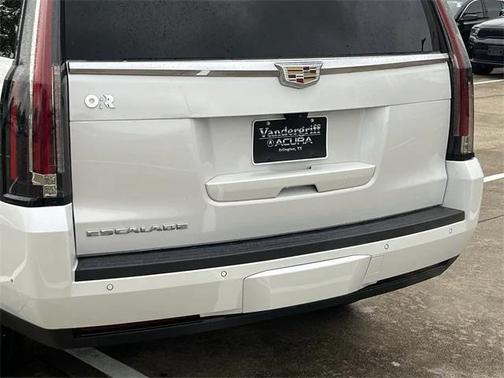 2020 Cadillac Escalade Platinum