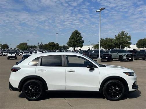 2025 Honda HR-V 2WD Sport