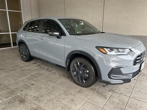 Urban Gray Pearl 2024 Honda HR-V Sport