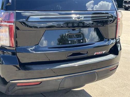 2021 Chevrolet Suburban RST