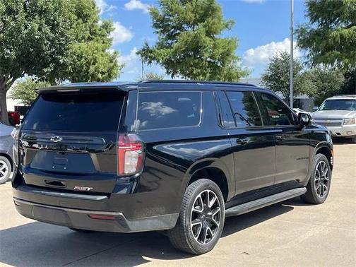 2021 Chevrolet Suburban RST