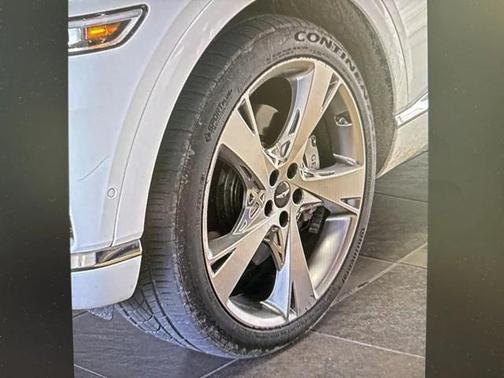 2023 Genesis GV80 3.5T