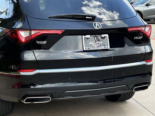 Majestic Black Pearl 2022 Acura MDX Technology Package