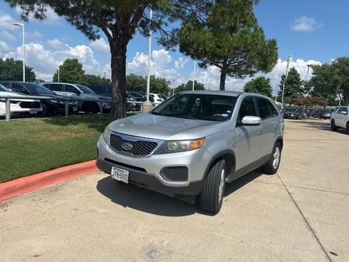 2011 Kia Sorento LX