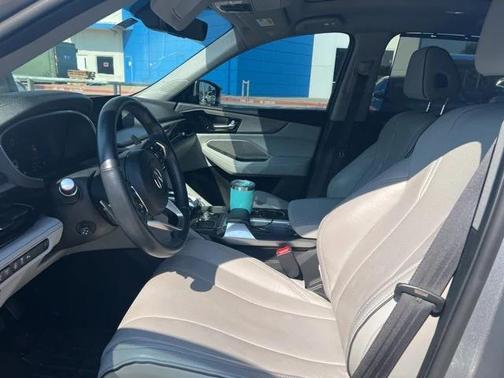 2022 Acura MDX Advance Package