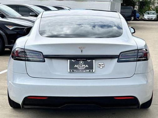 Pearl White Multi-Coat 2022 Tesla Model S Base