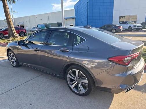 2023 Acura TLX Advance