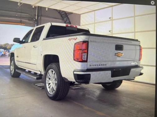 2018 Chevrolet Silverado 1500 High Country