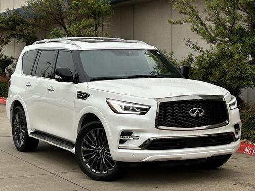 Moonstone White 2024 INFINITI QX80 SENSORY AWD