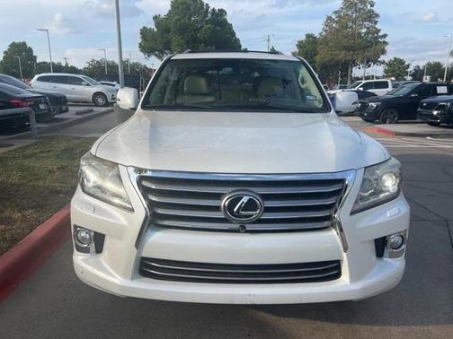 2013 Lexus LX 570 Base