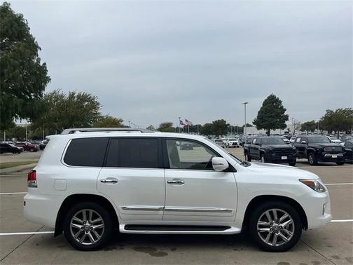 2013 Lexus LX 570 Base