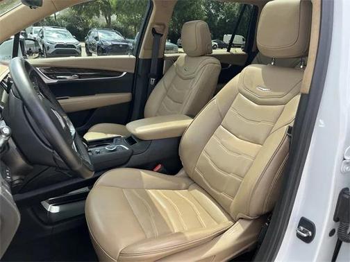 2023 Cadillac XT6 Premium Luxury AWD