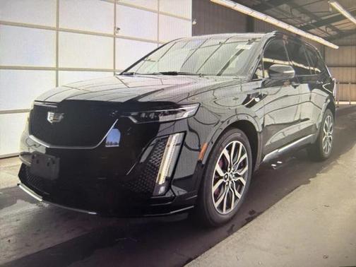 2022 Cadillac XT6 Sport AWD