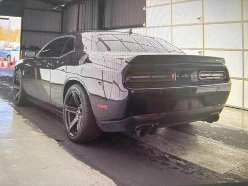 2022 Dodge Challenger SRT Hellcat