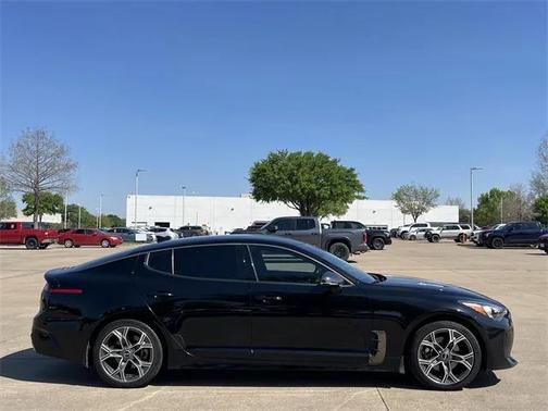 2021 Kia Stinger GT-Line