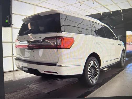 2020 Lincoln Navigator Black Label