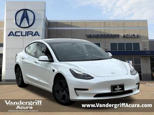 Pearl White Multi-Coat 2023 Tesla Model 3 Standard Range