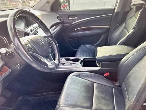 2017 Acura MDX 3.5L w/Technology Package