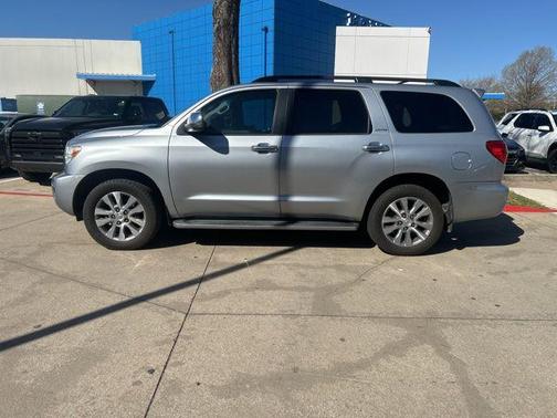 2016 Toyota Sequoia Limited