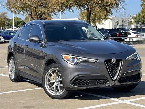 2018 Alfa Romeo Stelvio Base