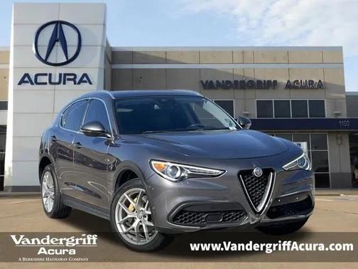 2018 Alfa Romeo Stelvio Base