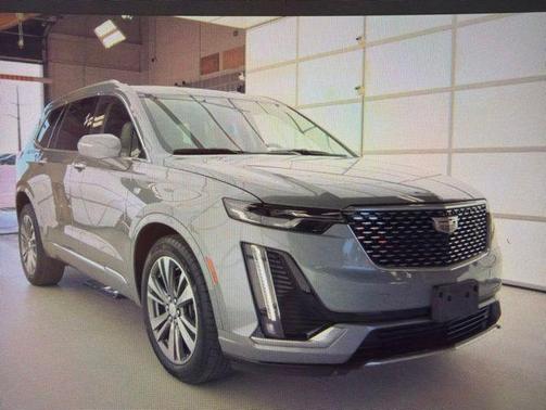 Argent Silver Metallic 2023 Cadillac XT6 Premium Luxury AWD