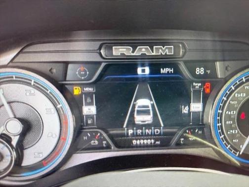 2022 RAM 2500 Limited Mega Cab 4x4 6'4' Box