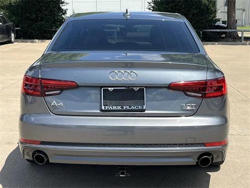 2017 Audi A4 Season of Audi Premium