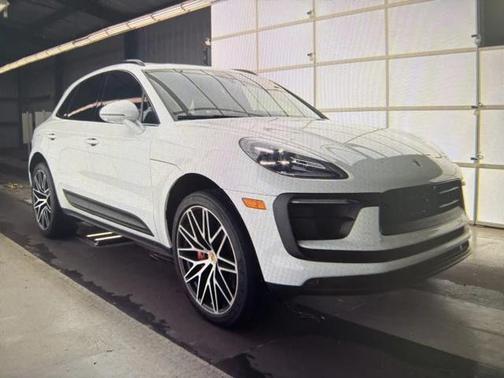 2023 Porsche Macan S