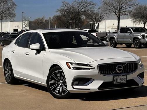 2021 Volvo S60 Recharge Plug-In Hybrid T8 Inscription