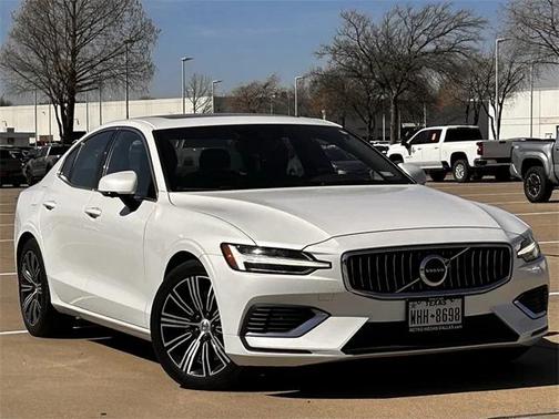 2021 Volvo S60 Recharge Plug-In Hybrid T8 Inscription