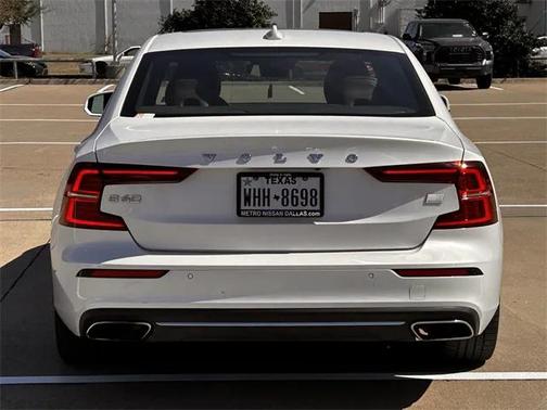 2021 Volvo S60 Recharge Plug-In Hybrid T8 Inscription