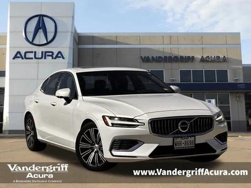 2021 Volvo S60 Recharge Plug-In Hybrid T8 Inscription