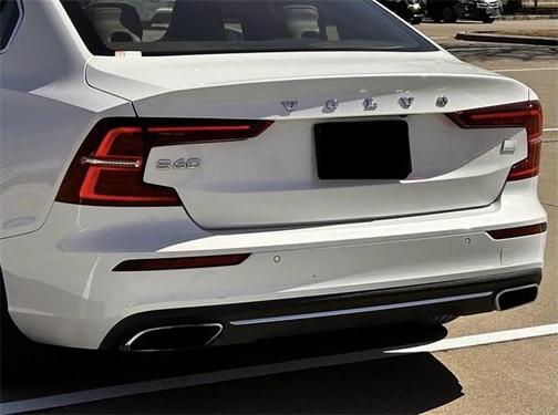 2021 Volvo S60 Recharge Plug-In Hybrid T8 Inscription