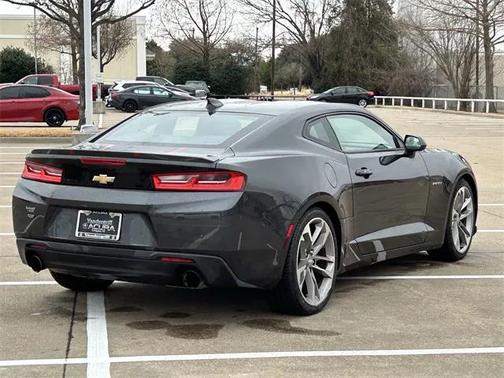 2017 Chevrolet Camaro 2LT