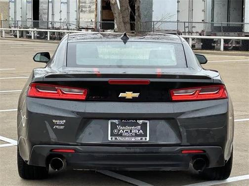 2017 Chevrolet Camaro 2LT