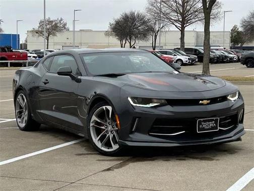 2017 Chevrolet Camaro 2LT