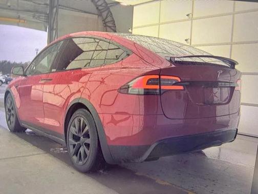 2022 Tesla Model X Dual Motor All-Wheel Drive