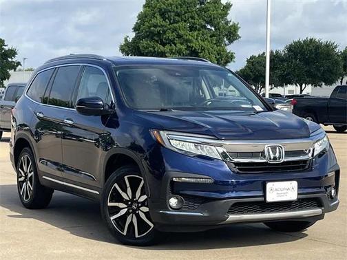 2022 Honda Pilot Touring 8-Passenger