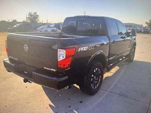 2017 Nissan Titan PRO-4X