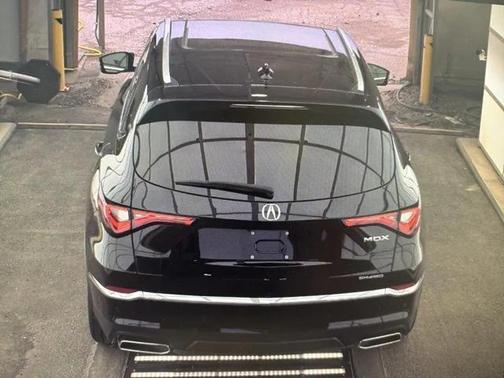 2023 Acura MDX Advance Package
