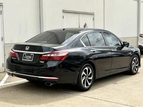 2017 Honda Accord EX