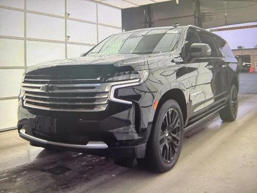 2023 Chevrolet Suburban 4WD High Country