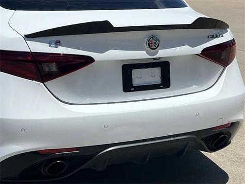 2022 Alfa Romeo Giulia Ti