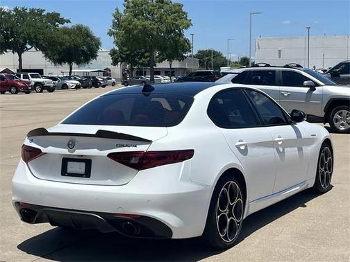 2022 Alfa Romeo Giulia Ti