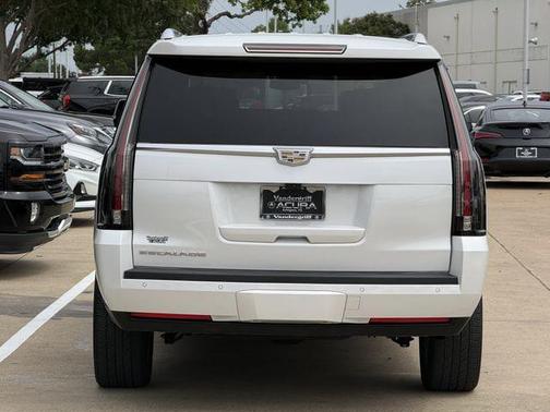 Crystal White Tricoat 2019 Cadillac Escalade ESV Platinum