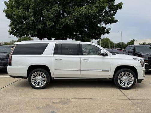 Crystal White Tricoat 2019 Cadillac Escalade ESV Platinum